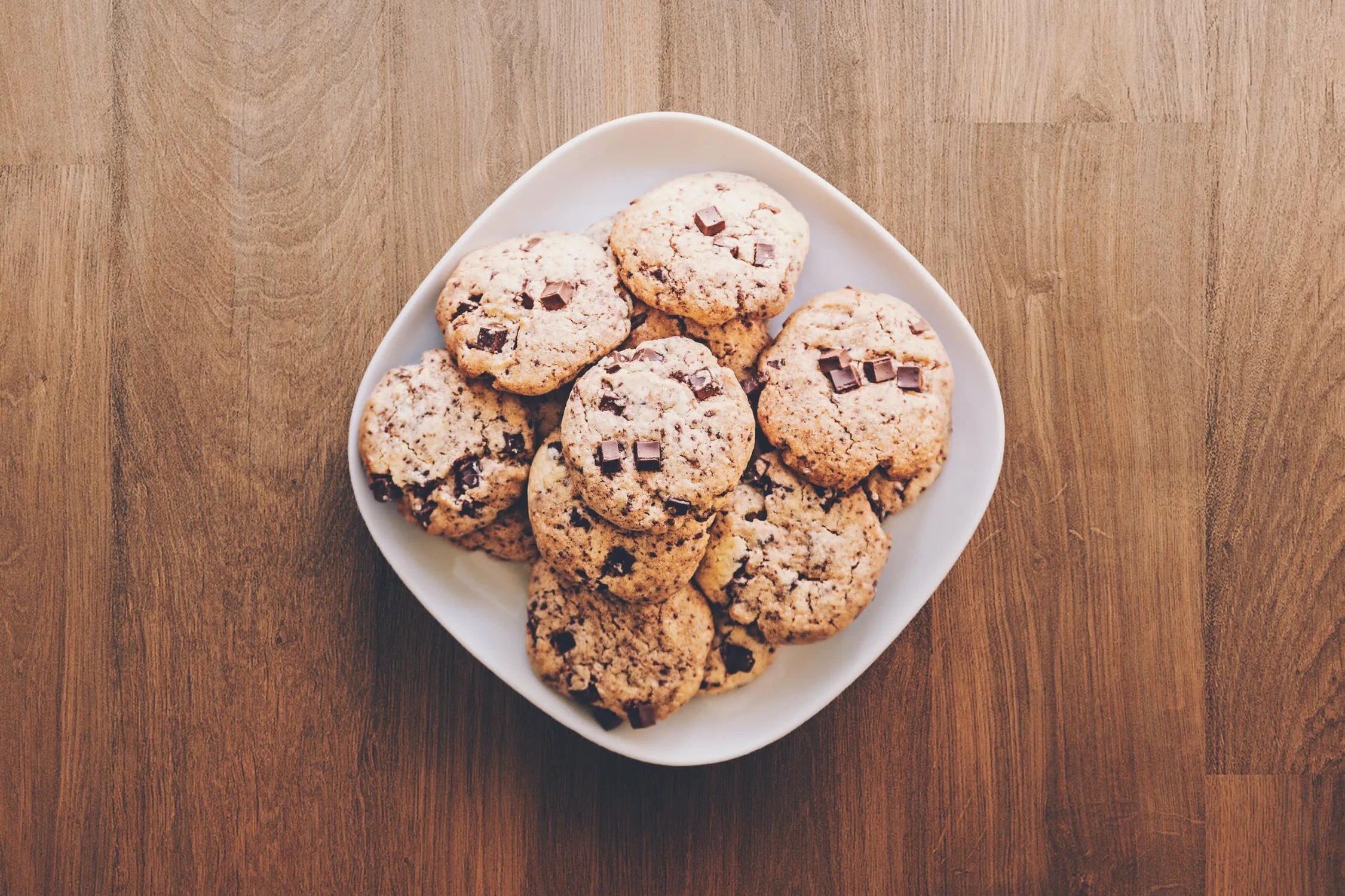 Deleting browser cookies